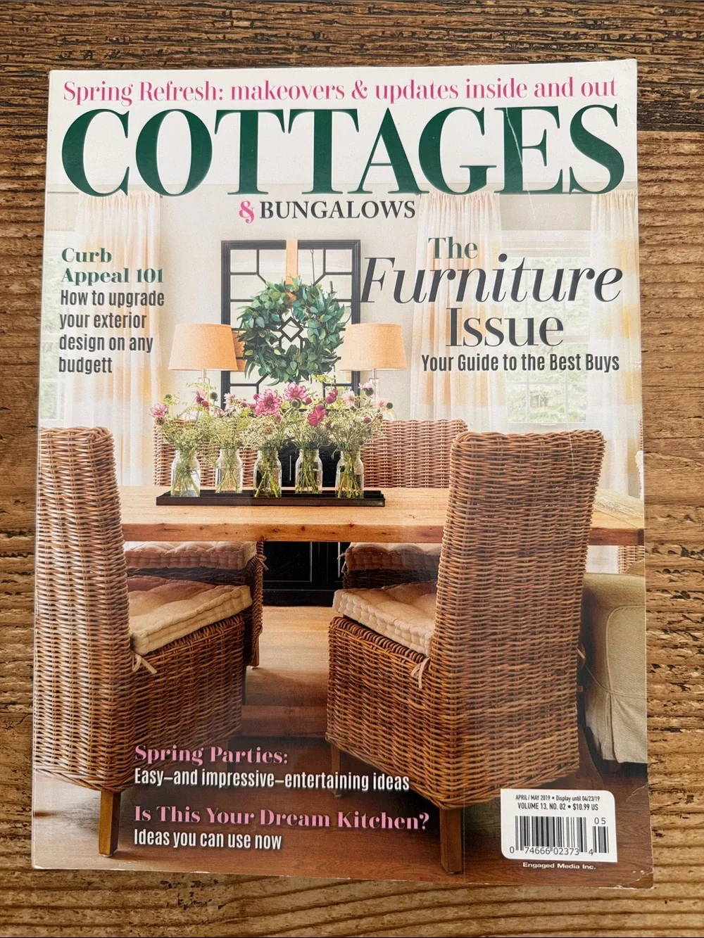 COTTAGES & Bungalows Magazines
